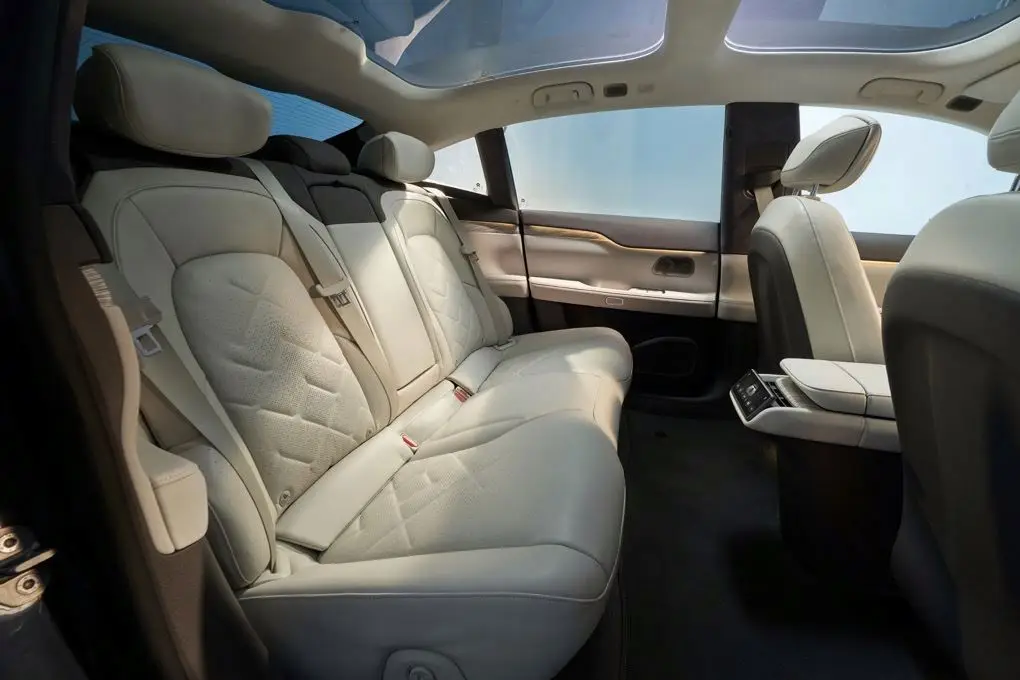 Nio Electric In Stock Auto New Energy Car Nio Et5 Et7 Ec6 Es6 Ep9 2022 Ev Car High Speed Ev Automobile Fast Electr Vehicle -