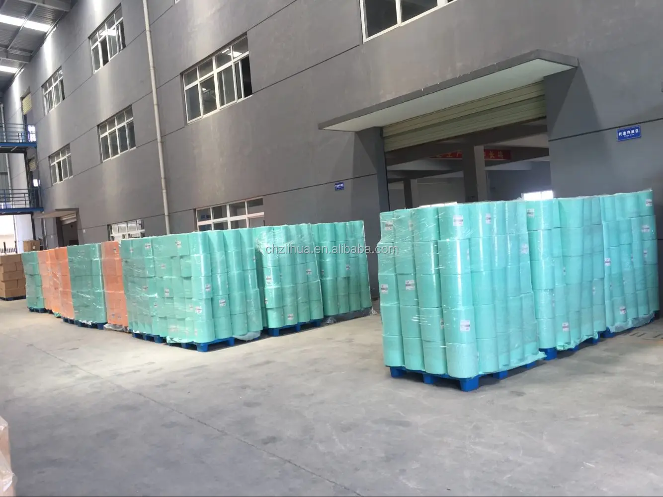 Blue White General Cleaning Wiper Roll , Lint Free Nonwoven Industrial Paper Wiper Roll,SMT Wiper Roll