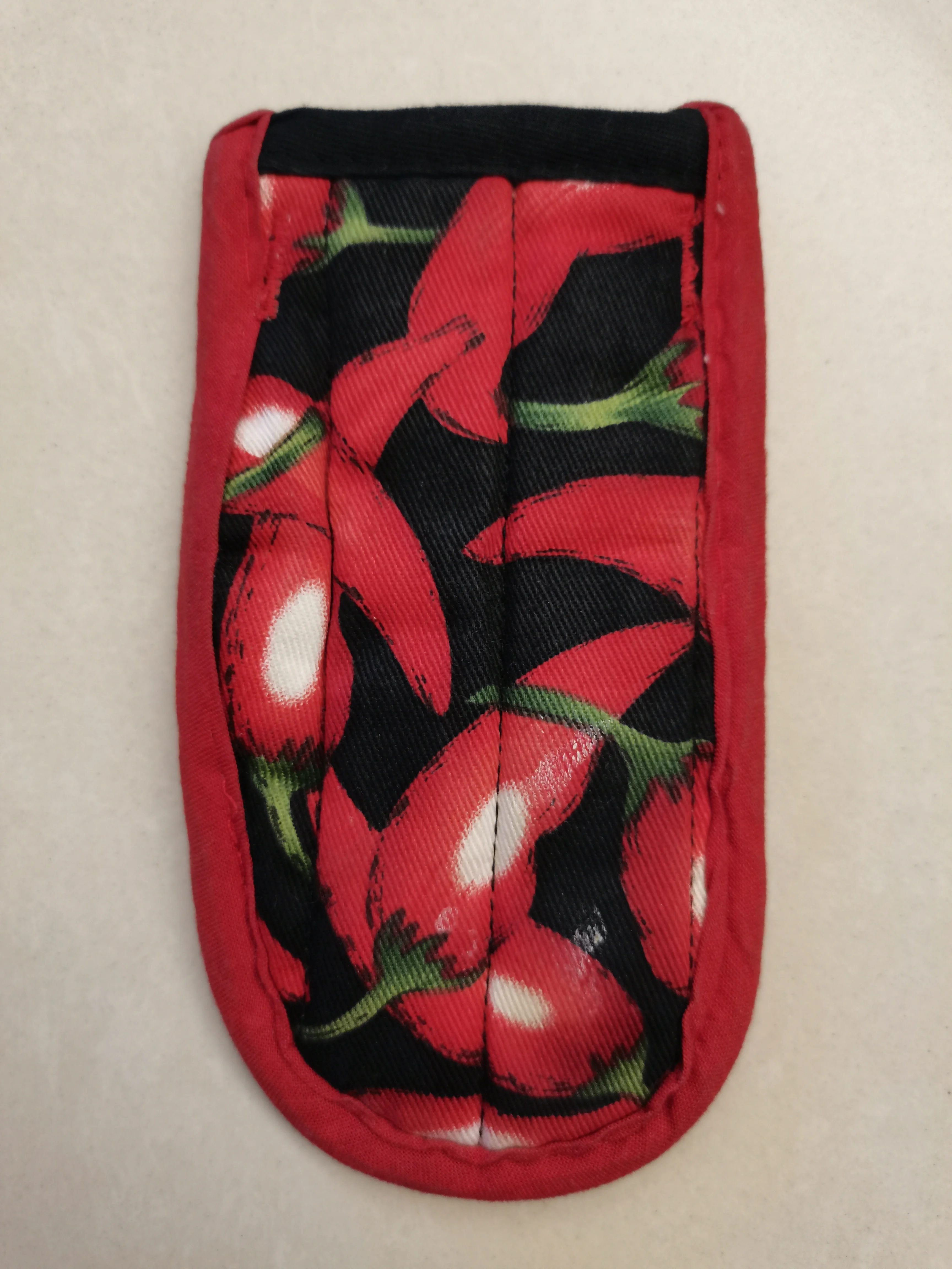 Chili pattern handle holder