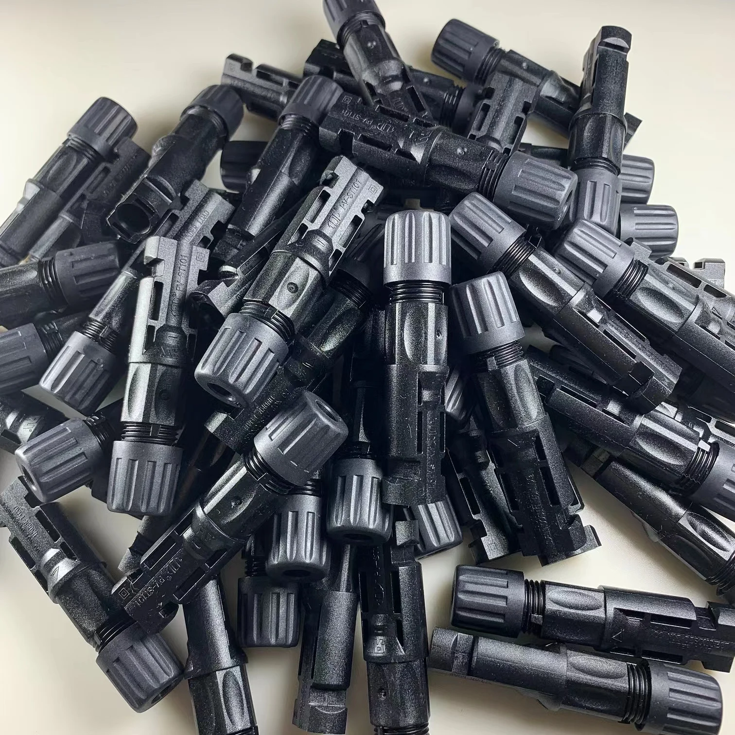 Tsun DC 1500V pv mc4 connector solar