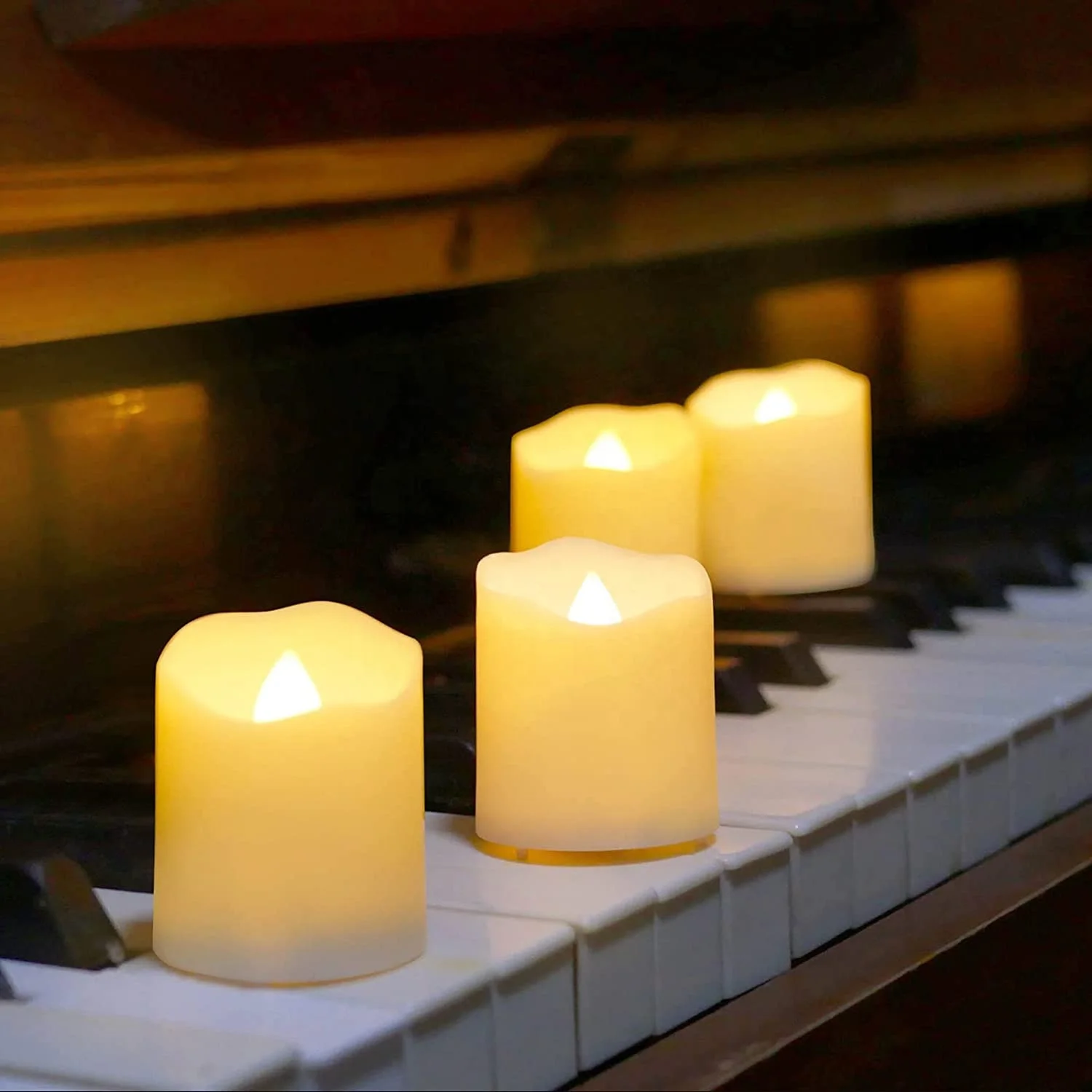 Set of 6 pcs Rechargeable Flameless Candles Tea Lights Flickering Candles with Remote Timer Tea Lights for Decoration