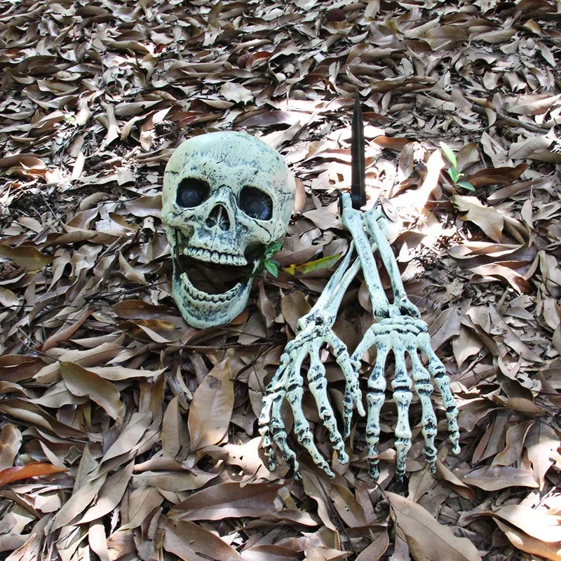 A set of 3 pcs Halloween Skeleton in the ground horror props Halloween garden yard decoration