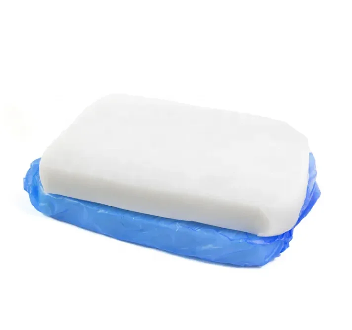 Mixed silicone rubber is used in the manufacture of self-lubricating oil seals and other products