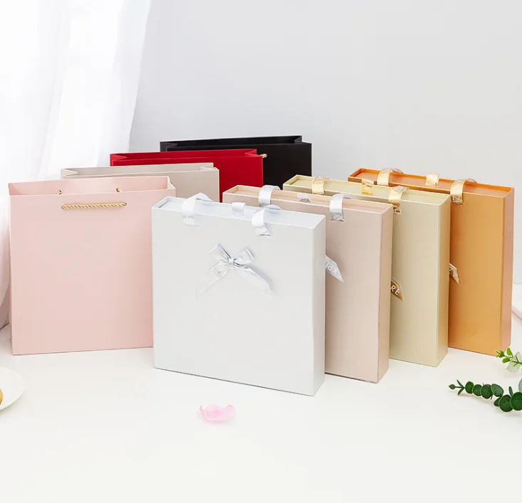 Paper Packing Sweet Food Packaging Mini Advent Calendar Hot Bombs Mushroom Bar Chocolate Ball Boxes