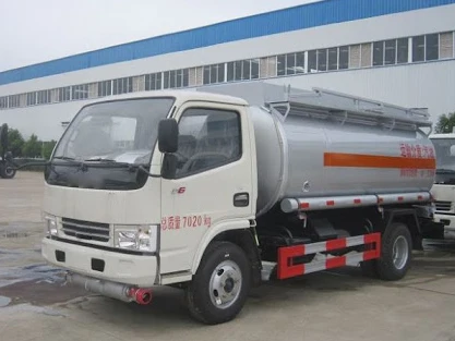 Грузовик Sinotuck емкостью 25000 литров б/у Howo 6x4 10-колесный бензовоз