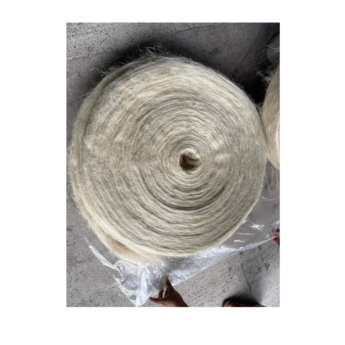 Standard Quality Wholesale Export Oriented Excellent Quality 100% Jute Nature Color Raw Jute Fiber From Bangladesh