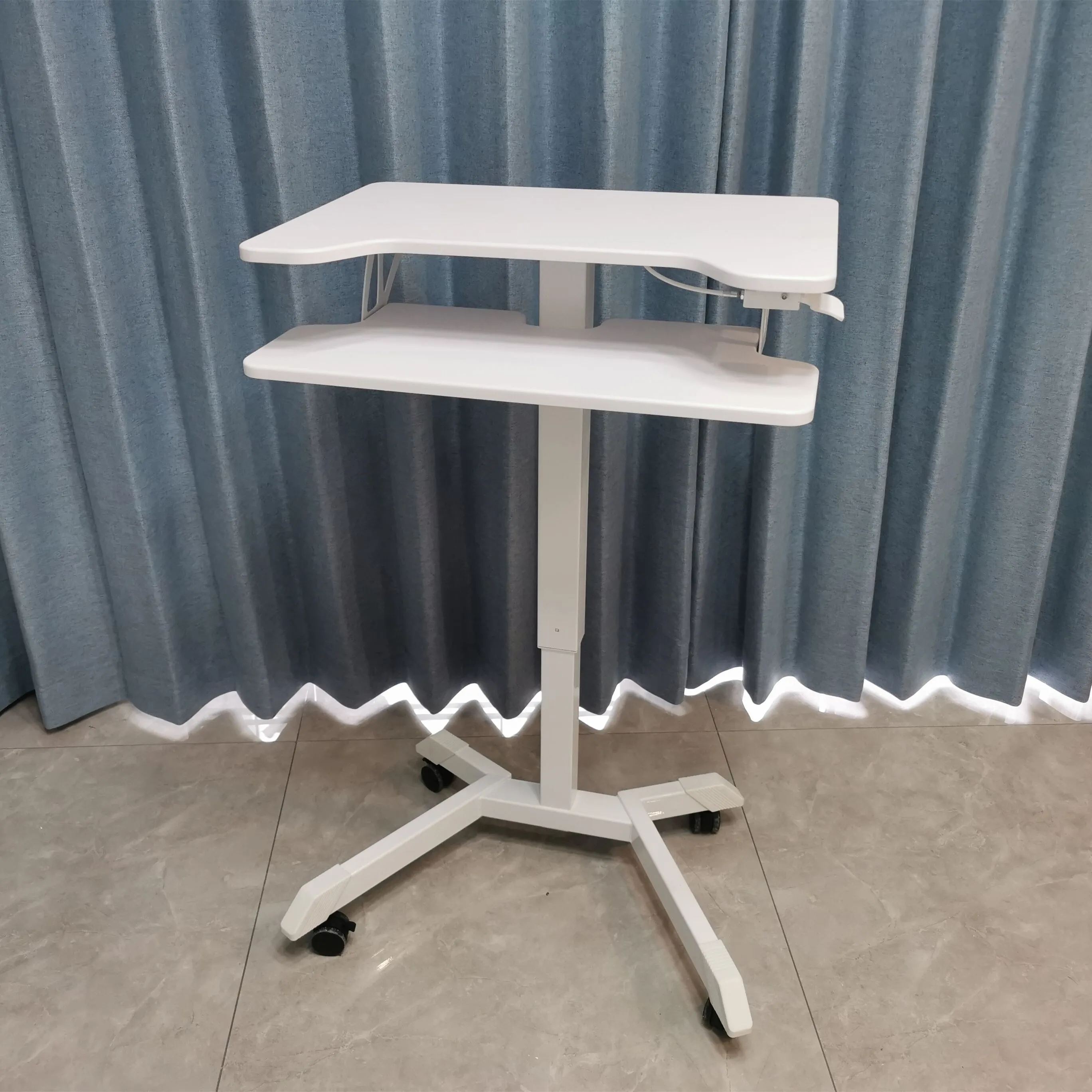 Gas Lift Adjustable Height Desk Mobile Rolling Movable Standing Folding Desk  with Stretchable Keyboard Tray