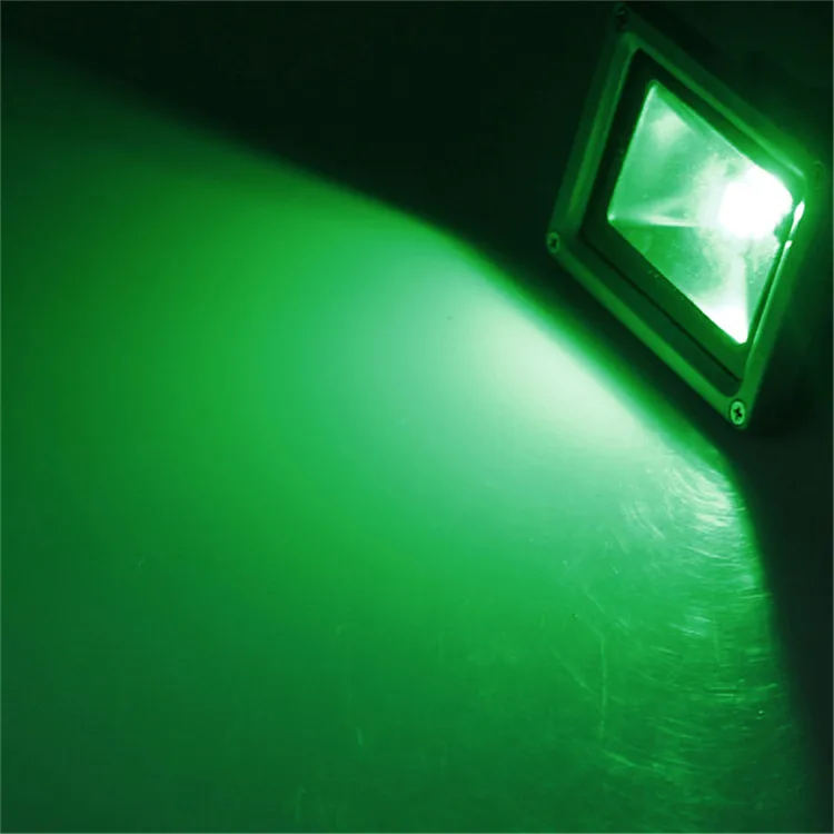 Factory price IP65 10W 20W 30W 50W waterproof plug remote control RGB LED flood light for outdoor party