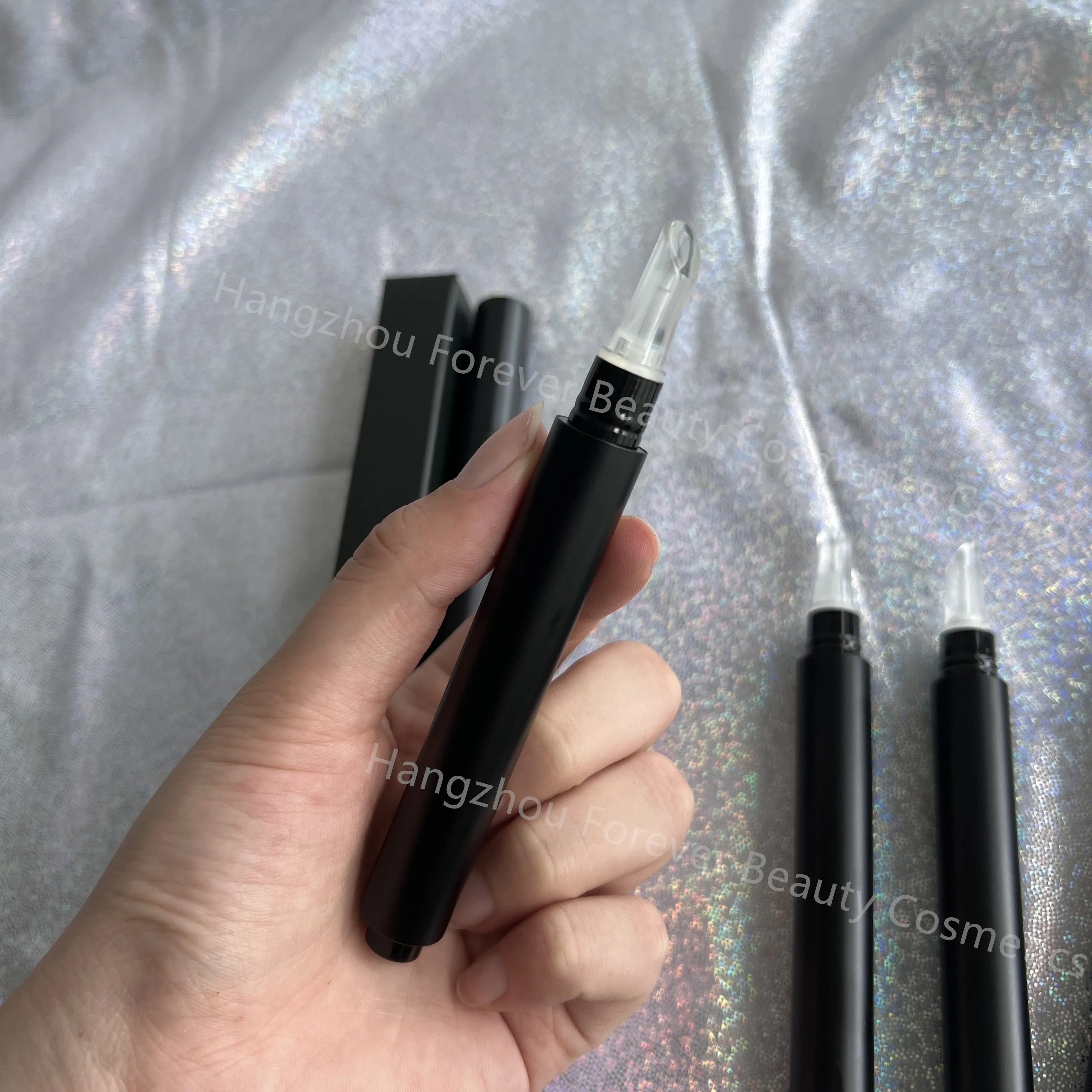 Lip volume hyaluronic acid custom ingredients lip plumper gloss private label