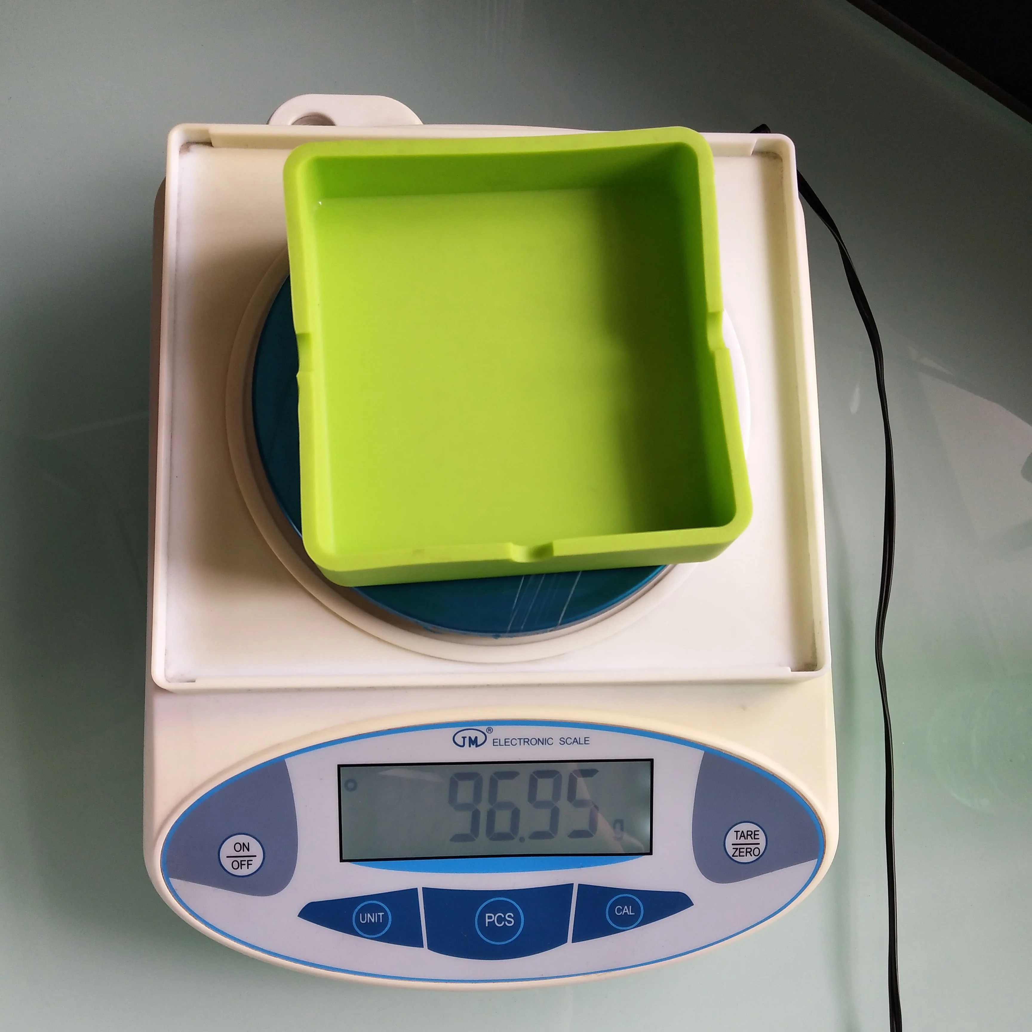 square shaped silicone ashtray -cig ashtray,ceramic cigar ashtray