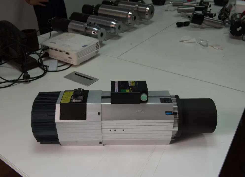 Factory Direct Sale Cnc Metal Drill Spindle Motor Tool Changer Spindle Iso30