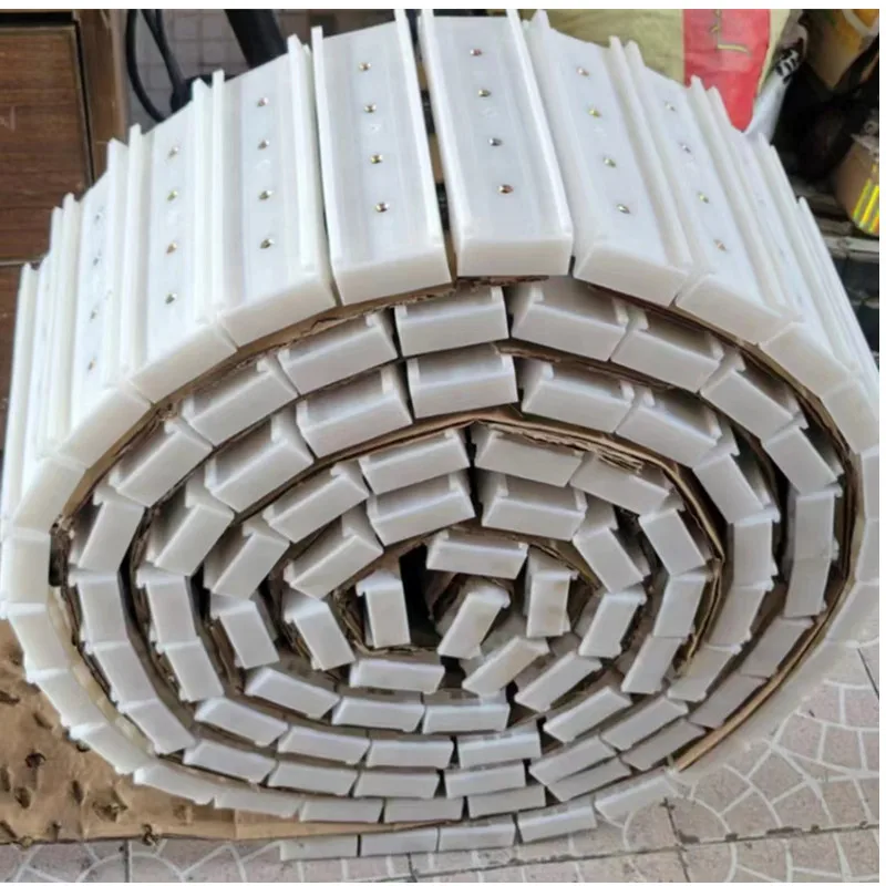 Glass straight line edger back plate chain set