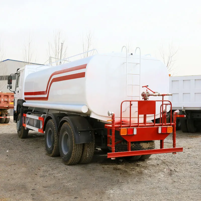Sinotruk Howo 6x4 Подержанный водяной грузовик-разбрызгиватель с 10 колесами л разбрызгиватель