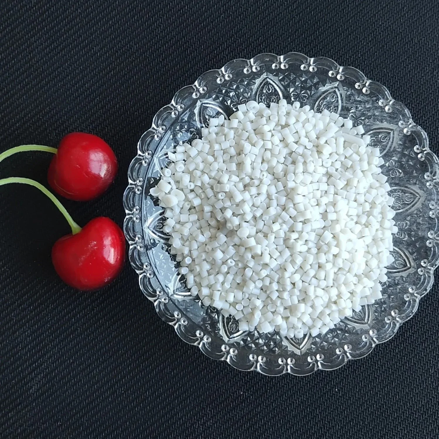 Germany Injection Molding Copolymer POM  Plastic Raw Material POM N2320 Polyoxymethylene Pom Resin Factory Price