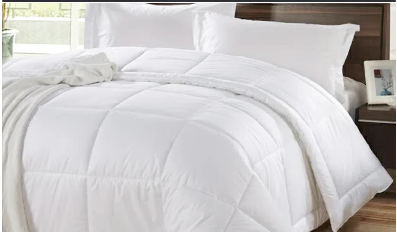 Hotel bedding spring and autumn are wholesale five-star hotel feathered velvet all cotton quilt core