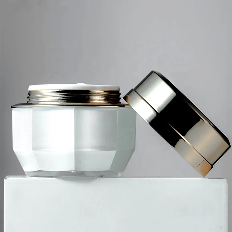 2022 New Arrival Cosmetic Bottle Sets 30g 50g Acrylic Cream Jar 30ml 50ml 100ml Lotion Bottles Emulsion Bottle