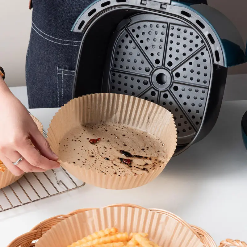 Оптовая продажа одноразовая перфорированная пергаментная бумага для фритюрницы премиум-класса домашнего использования