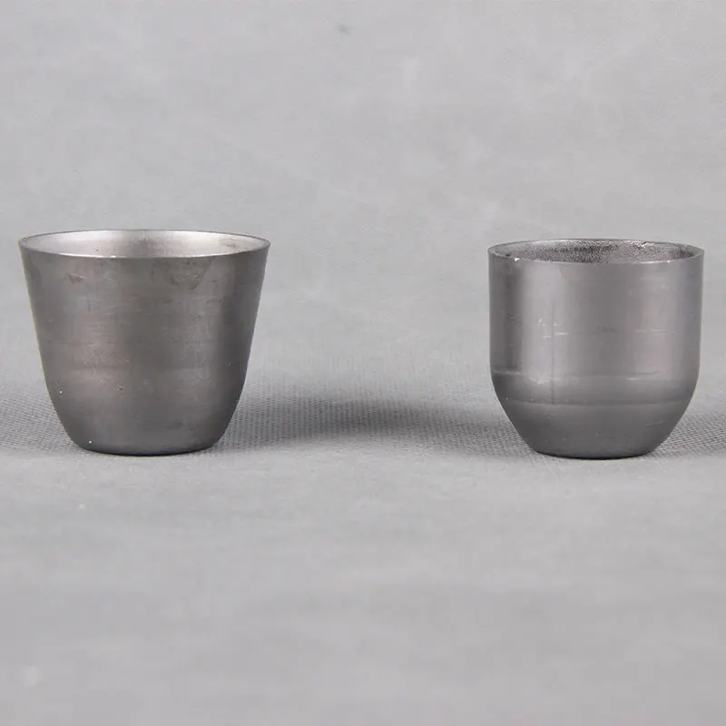 30/50ml Iron Crucible Resistant to High Temperature Acid and Alkali Used by Students in Chemistry Laboratory