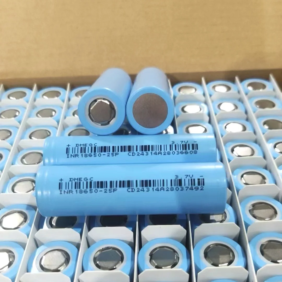 Lithium-ion Rechargeable Cell DMEGC INR18650-25P 3.6v 18650 2500mah battery 15C