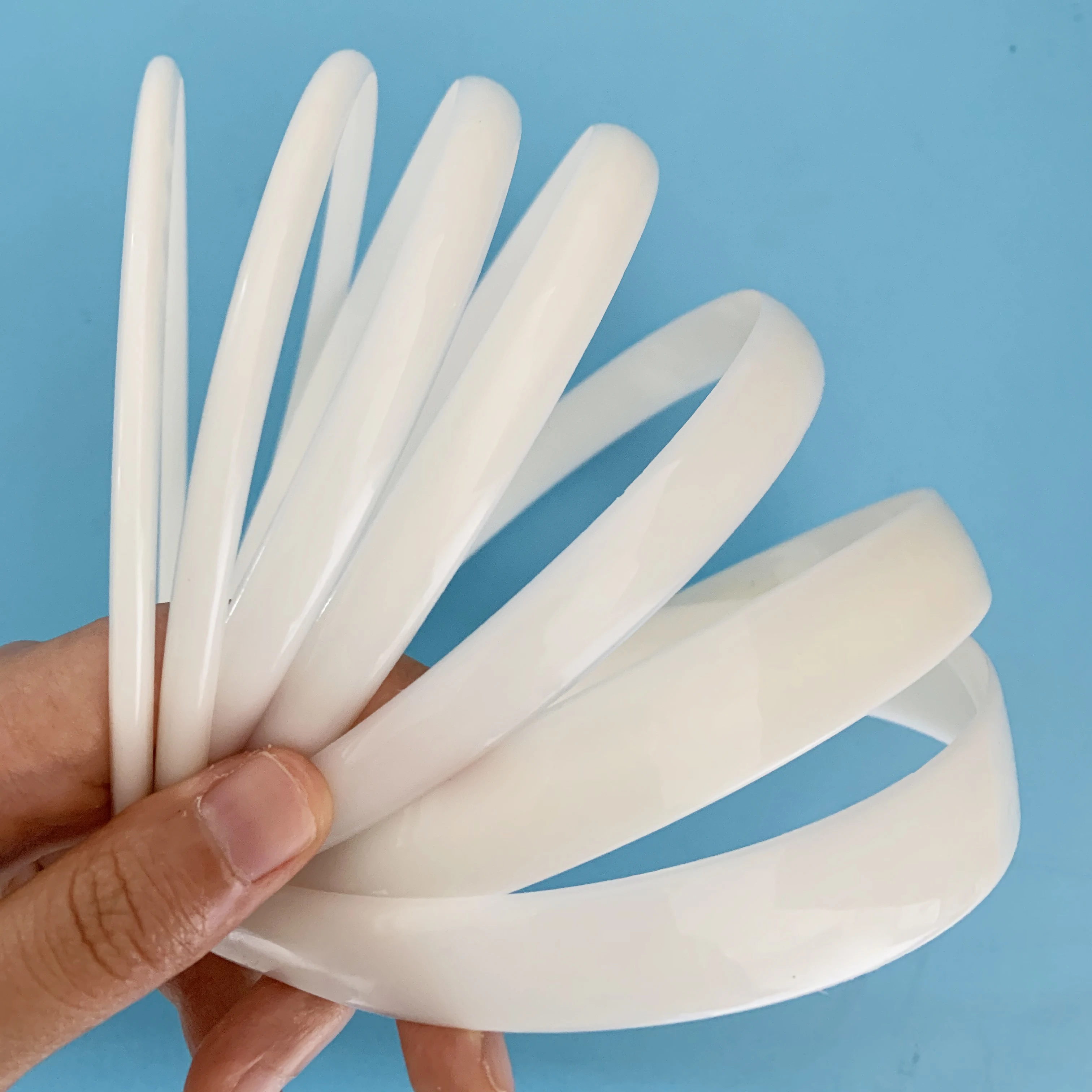 Wholesale Cheap Plain Headband 1Cm 1.2Cm 1.5Cm 2Cm 2.5Cm Without Teeth Super Stretch Wide Black White Plastic Headband