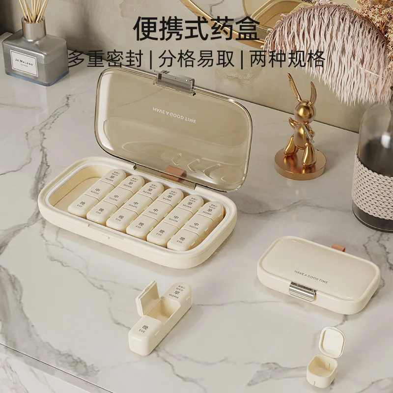 Large Capacity Strip Medicine box portable 7 Day Pill Containers Food grade PP pill box organizer Customized Logo