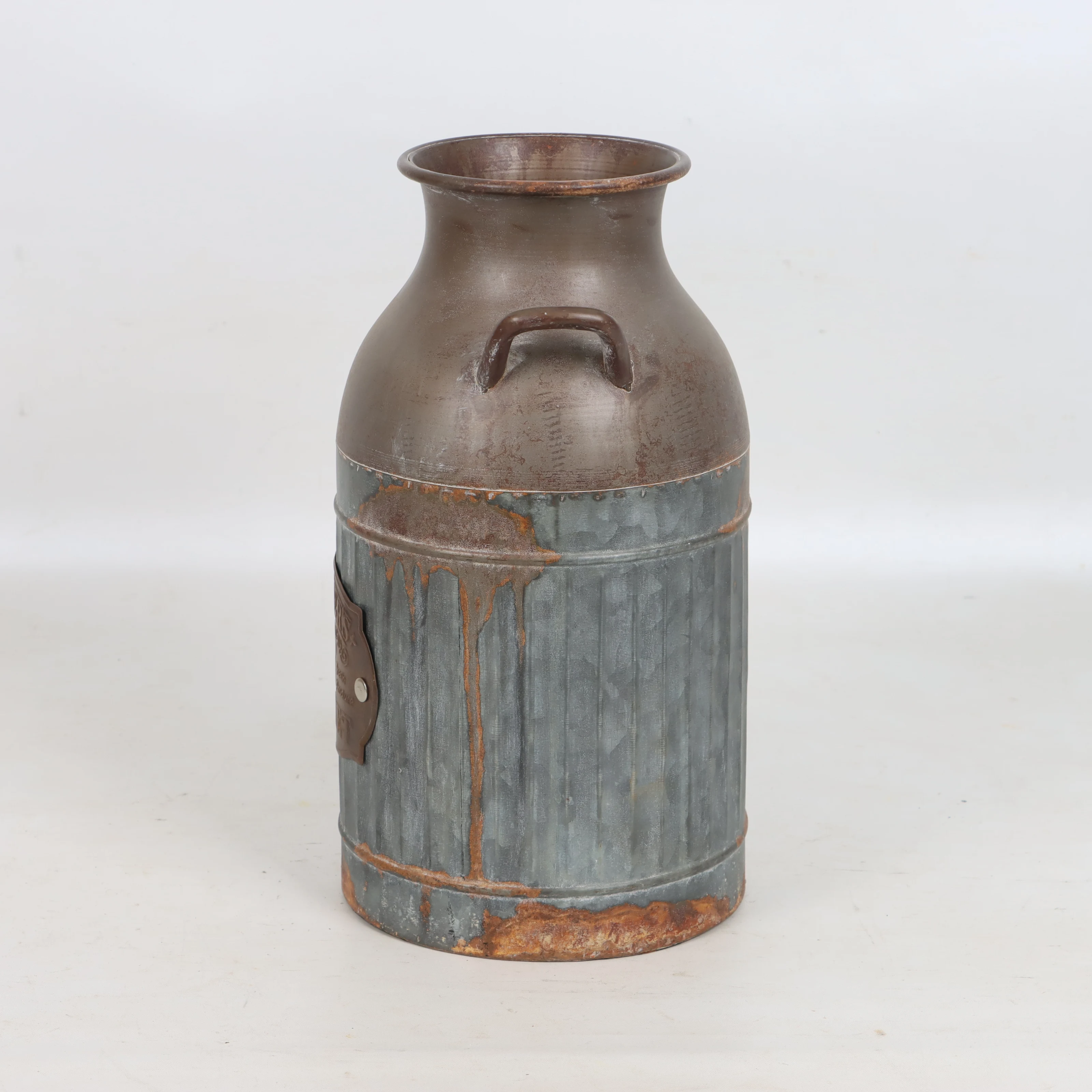 HYKING Shabby Chic Flower Vase Vintage Farmhouse Jug Vase Metal Rustic Vase Holder for Home Decor