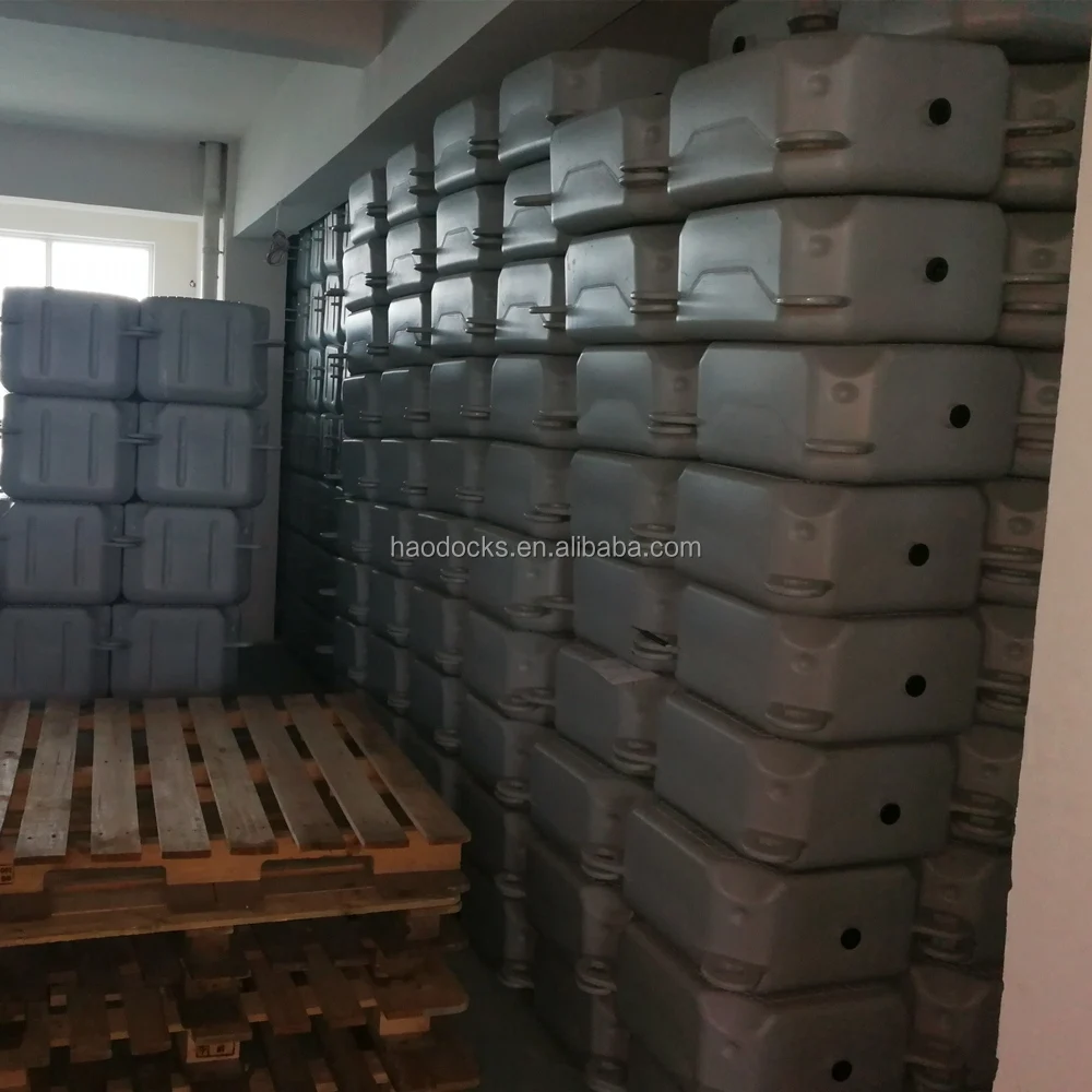 
affordable low freeboard modular HDPE cube docks for rowing kayak canoe paddle rental 