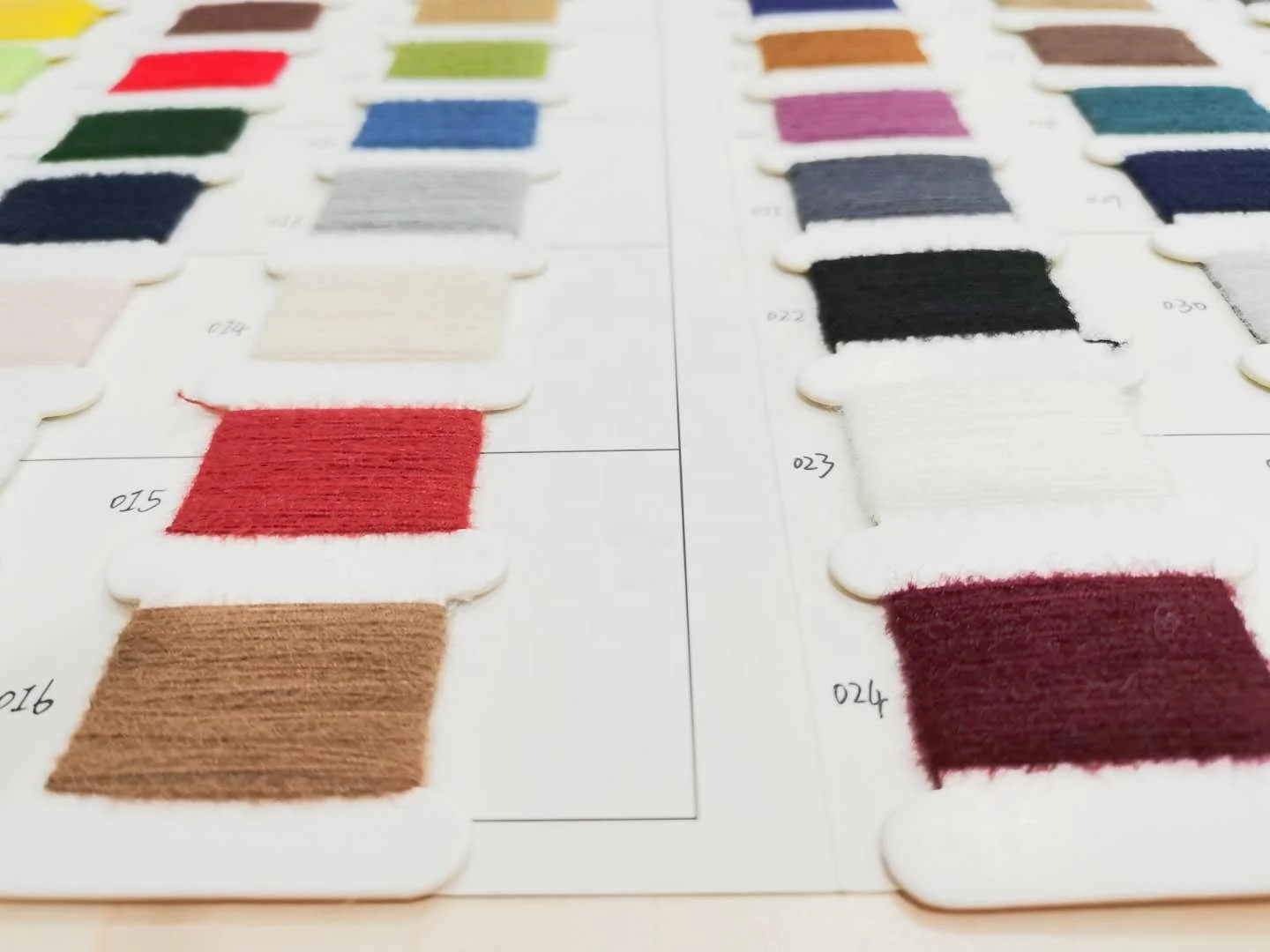 Artificial mink hair yarn fancy feather yarn undyed 100% nylon knitting yarn for knitting and weaving socks scarves hats coats