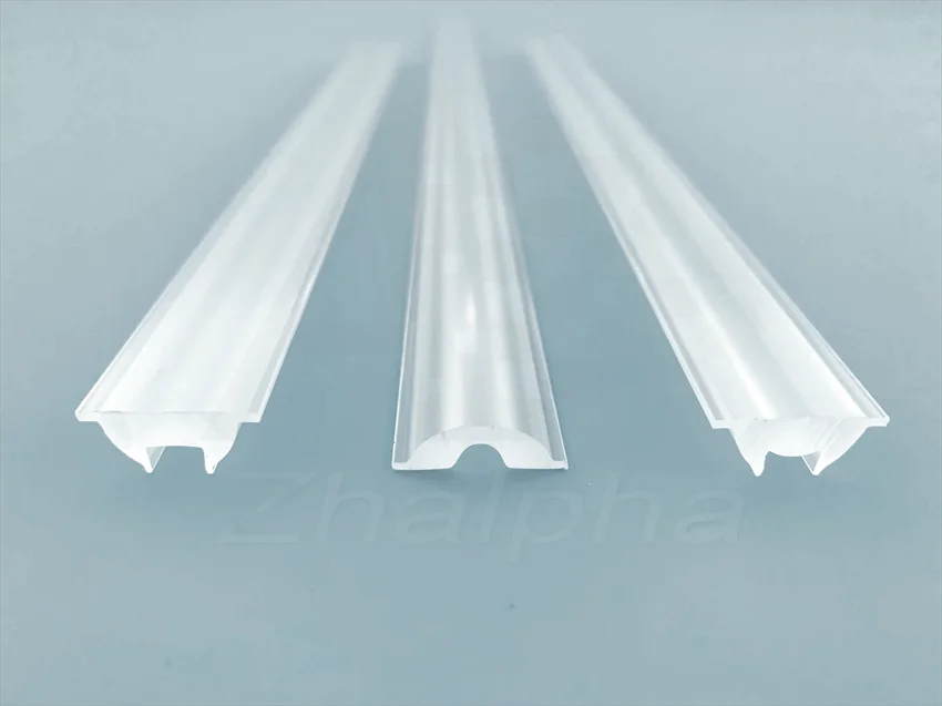 90 degree beam  20Mm Width Double Row Pcb Board Lamp Extruded Clear Pmma Led Light Linear Lens