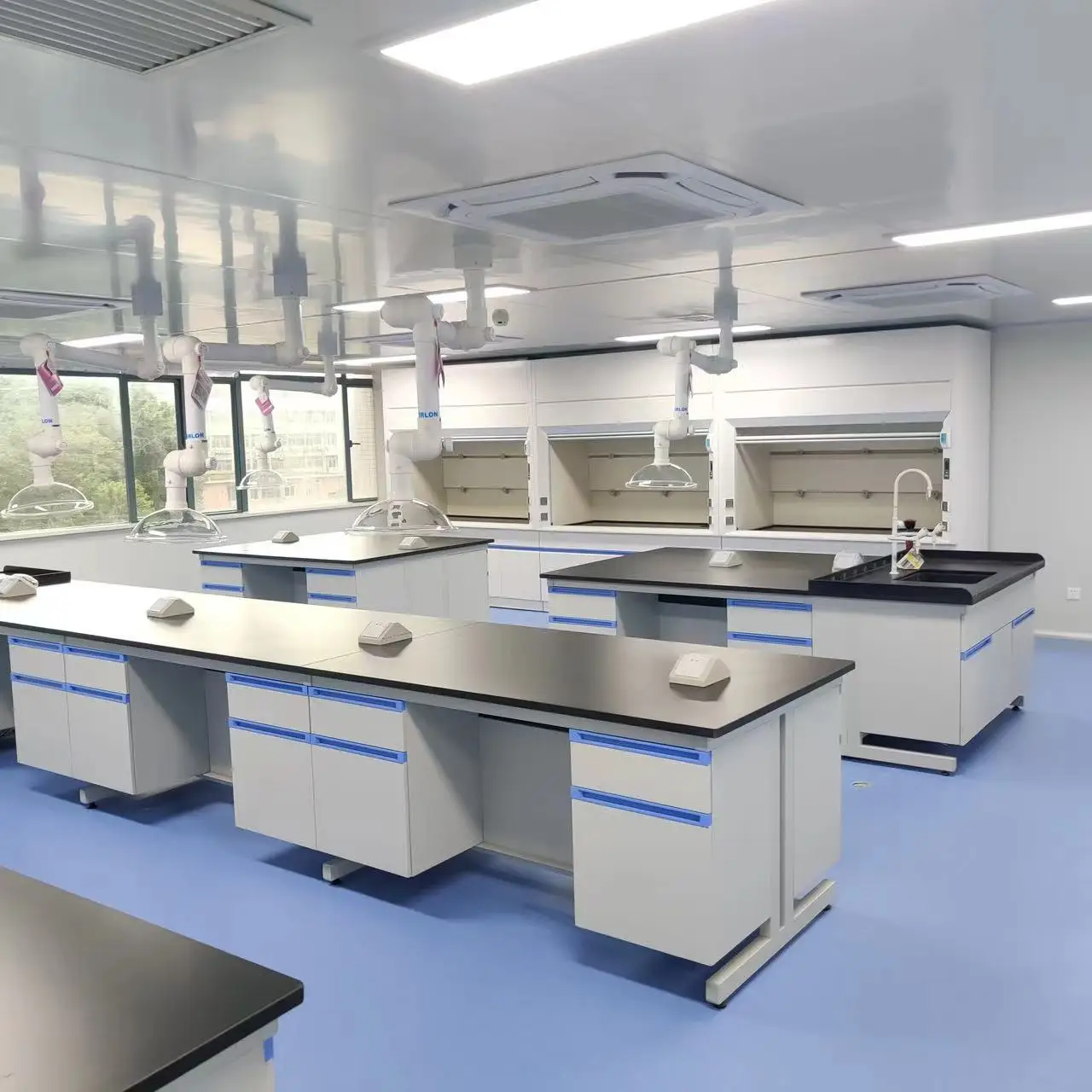 China Manufacturer Steel Central Lab Table Bench Work Table For University Laboratory