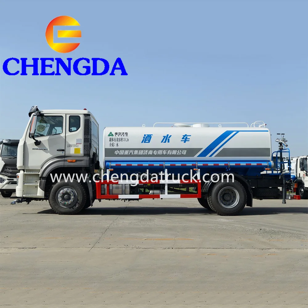 New Sinotrtuk Hoha 8000L12000L 15000L Liters Light Mini  4*2 Water Tank Tanker Truck With Sprinkler