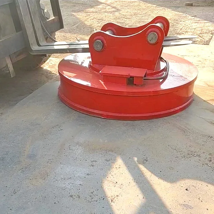 Excavator With Forklift Handling Magnets 5T Making Permanent Magnet Insulating Magnet Installed On Crane