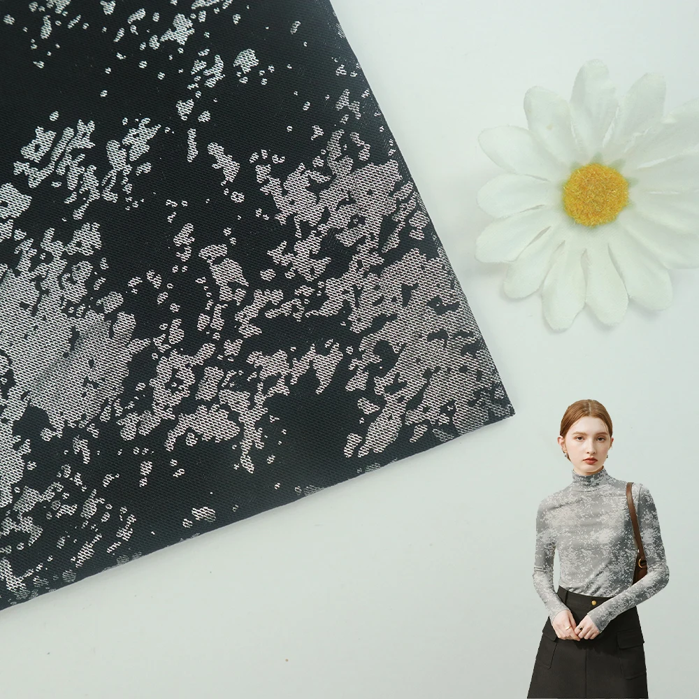 New Design Custom Polyester Spandex Textile Tulle Foiled Metallic Knitted Glitter Fabric For Wedding Decoration Dresses