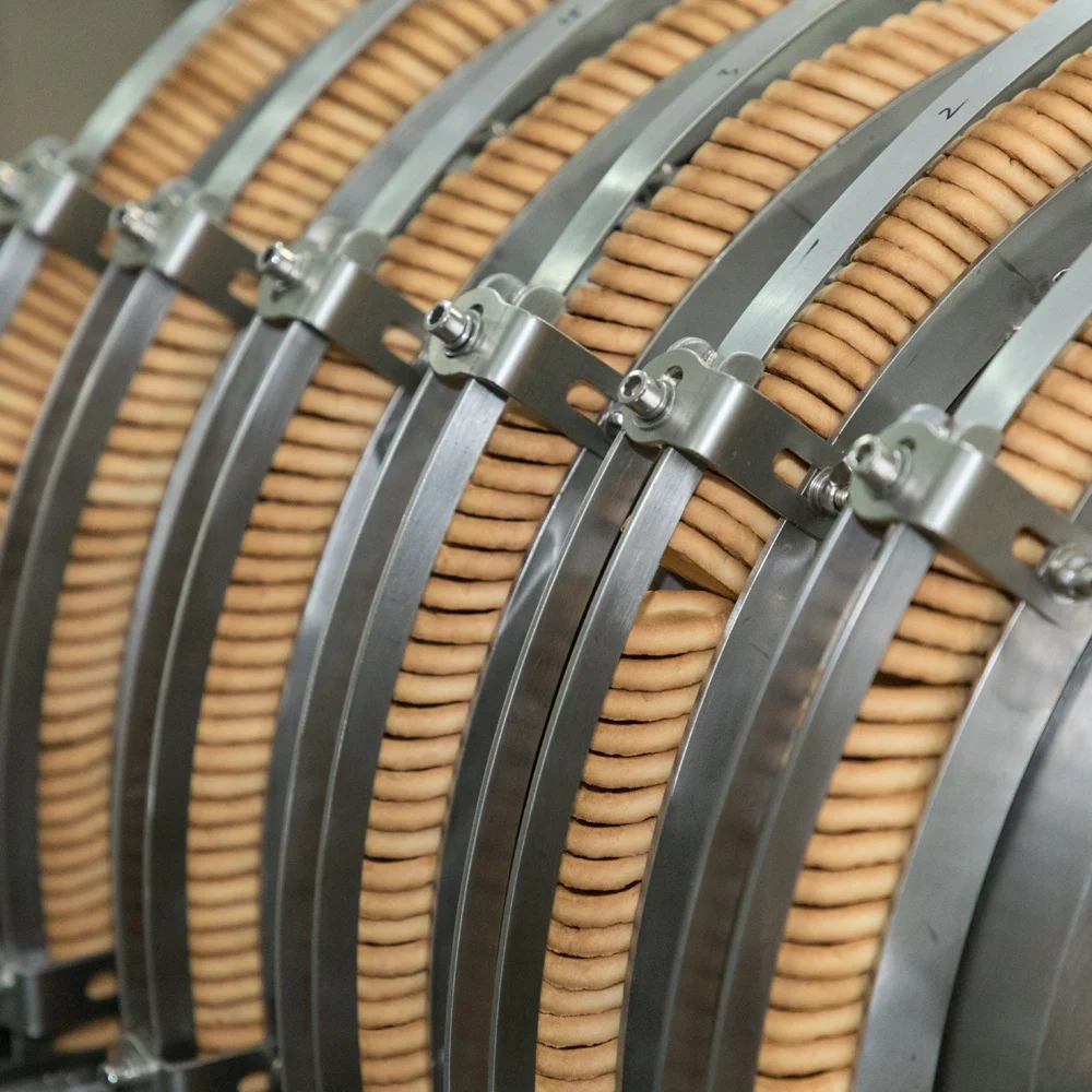 Automatic 10 nozzles cookie depositor machine chocolate dispenser for tartelettes biscuit filler for tarlet price