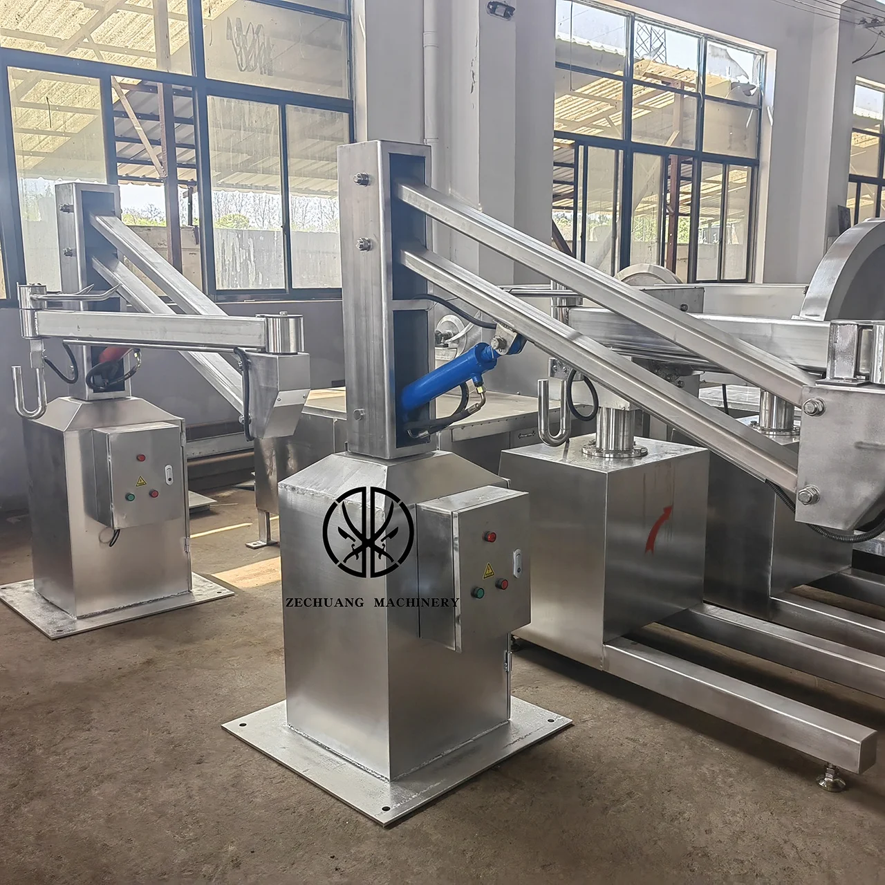 Mutton Pork Beef Abattoir Machine Slaughtering Equipment Carcass And Meat Loading Machine Arm Cattle Unloading Machine Hand