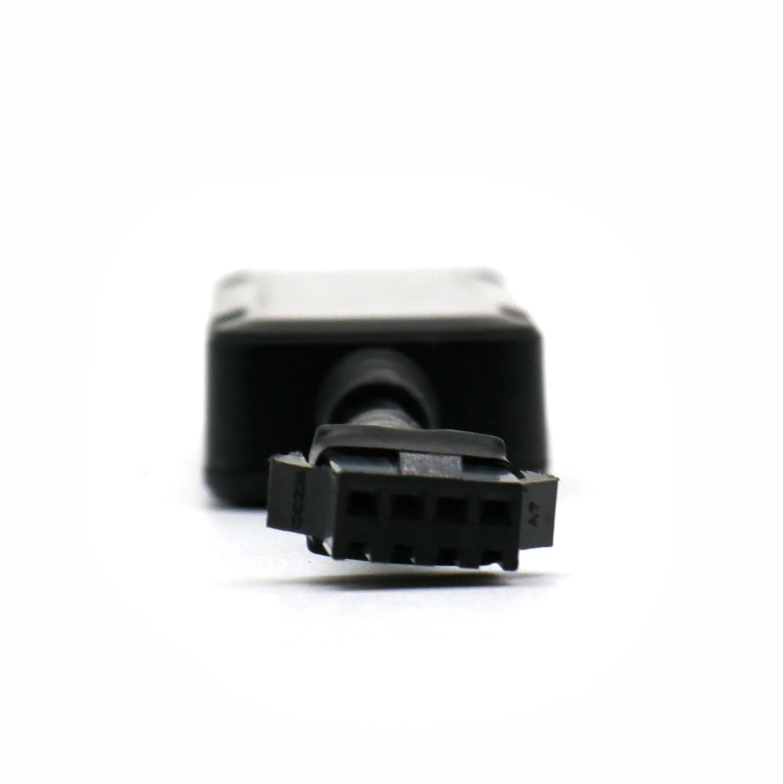 Original China Manufacturer 2g GPS Tracker Low Energy Consumption GPS Tracking Device