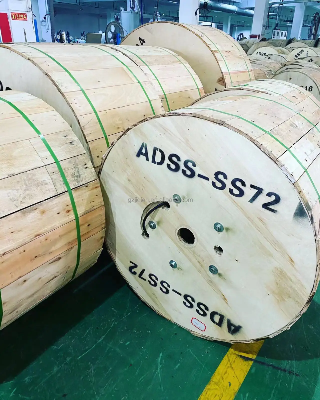 Guangzhou Jiqian Outdoor Double Jacket 48 96 Core ADSS Fiber Optic G652D Cable 100m 150m Span