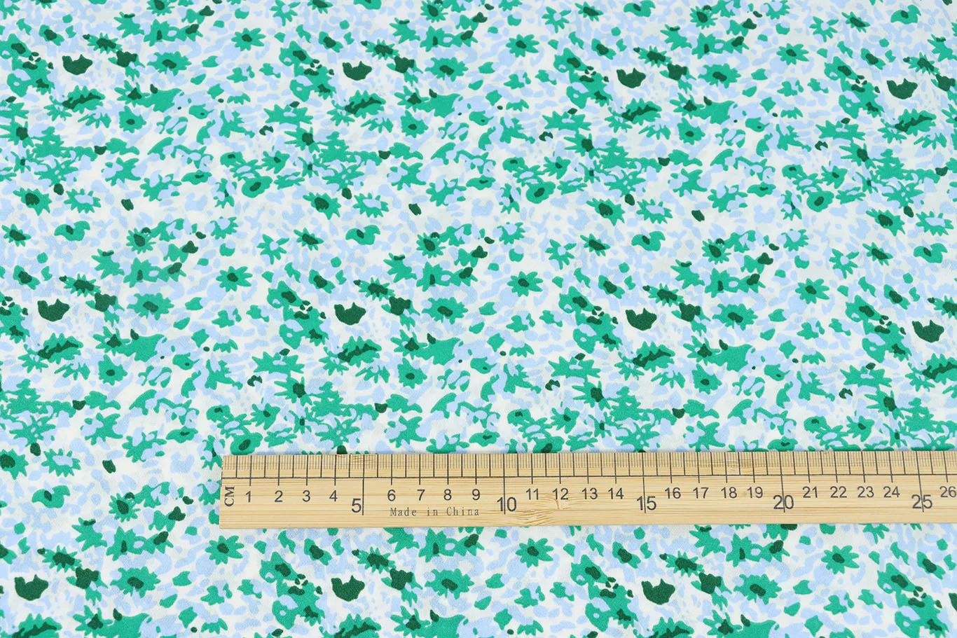 Shaoxing Manufacture Reliable Quality Printed Silk cheap polyester Satin Fabric For Dress