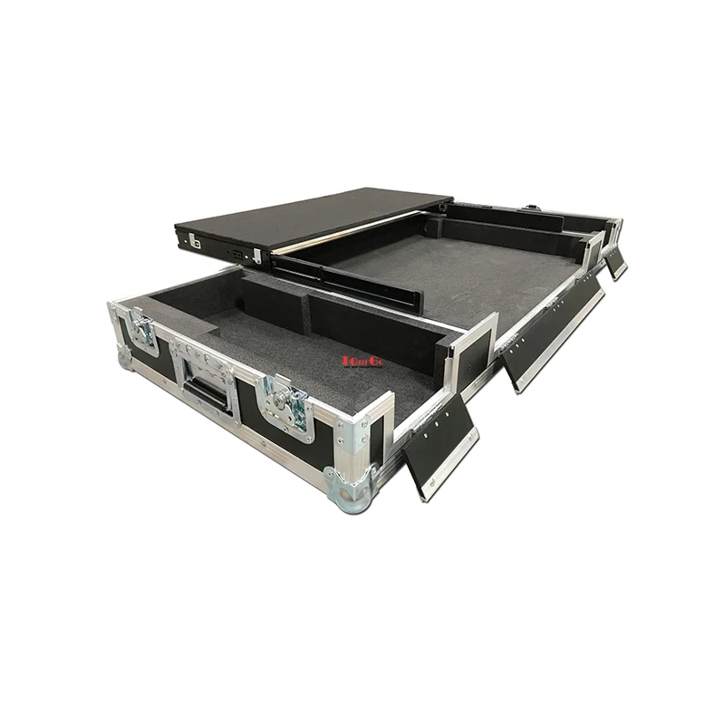 Pioneer CDJ-900 DJ Coffin Flight Case With Wheels