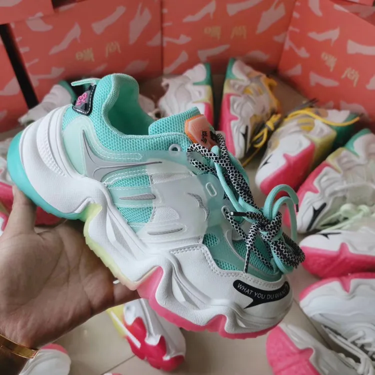 Сезон весна; Новинка; Модная женская обувь на платформе; Повседневная спортивная обувь для женщин штока смешанный Летняя женская обувь