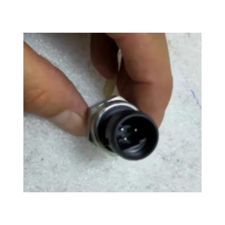 HOWO ELECTRONIC OIL PRESSURE SENSOR VG1092090311