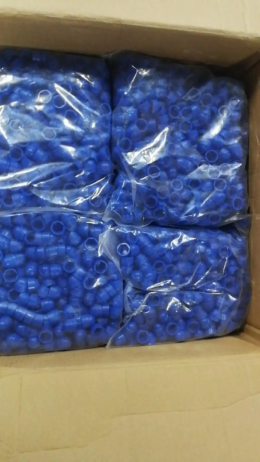 Chinese Factory supply Competitive Price plastic  nut Plastic bolt cover