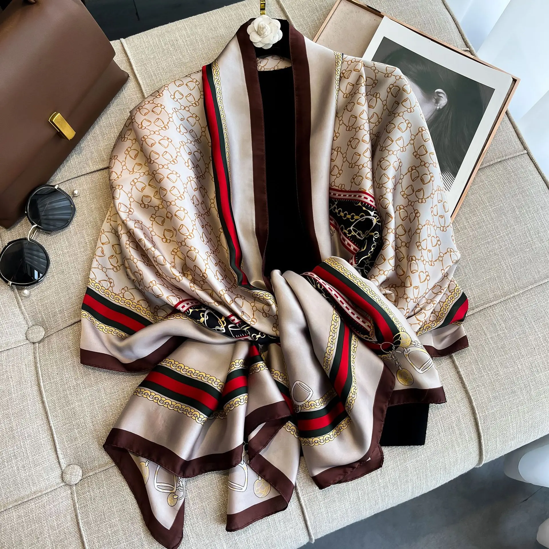 2024 autumn new style big size silk scarf 180 * 90 fashion woman polyester scarf shawls factories China