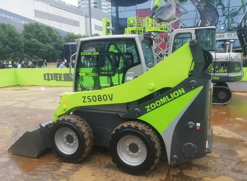 Zoomlion погрузчик с бортовым поворотом ZS080V 0.8Ton колесный мини-погрузчик из Перу