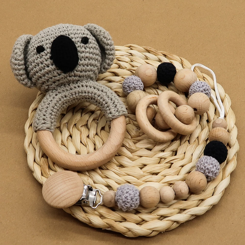 Hot Sale Wholesale Newborn DIY Wooden Cartoon Baby Crochet Rattle Ring Teether Gift Set