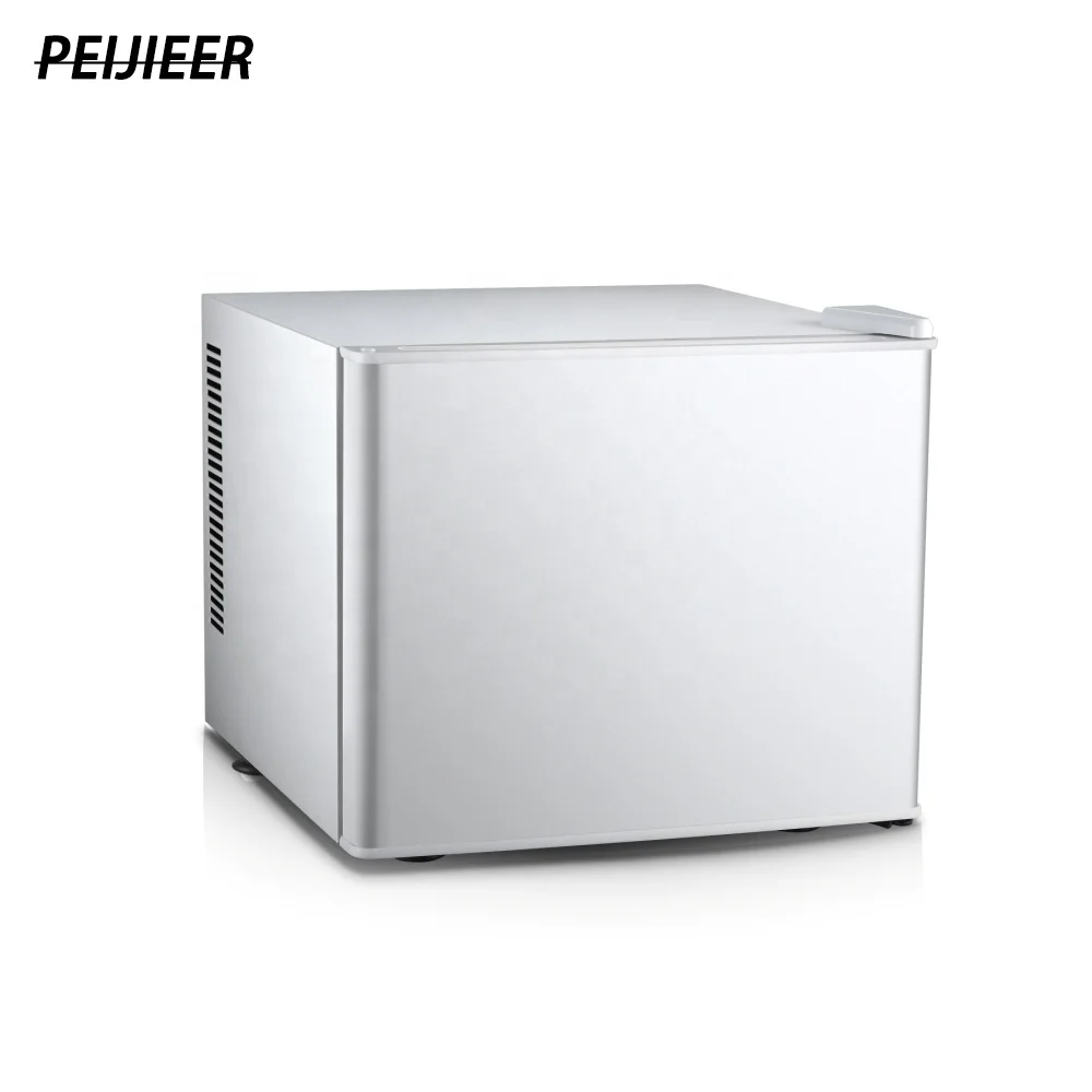 Wholesale 20L custom color logo small refrigerator skincare mini fridge