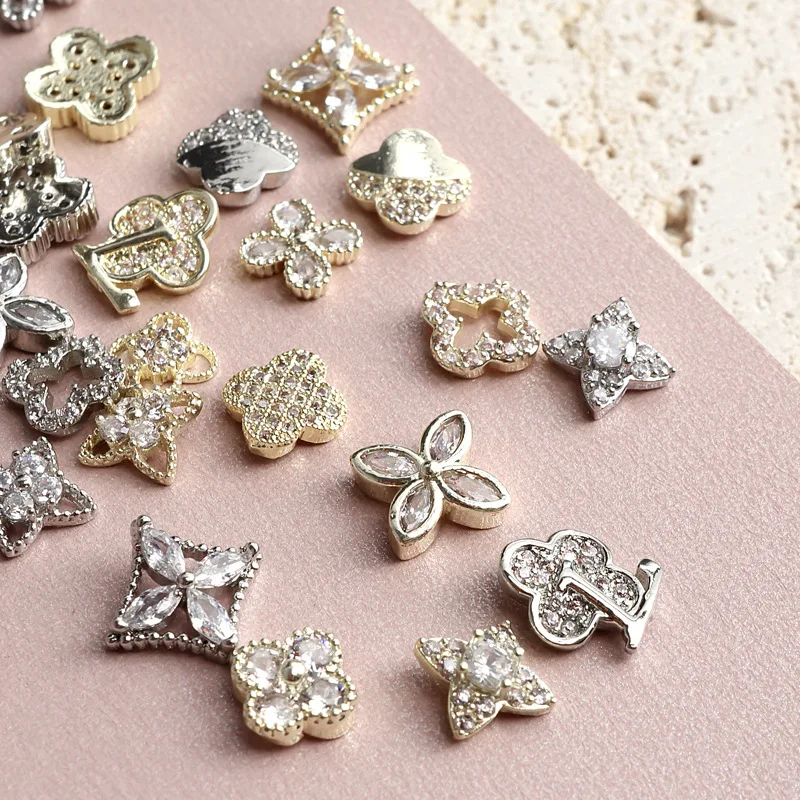 New Zircon Jewelry Four Petal Flower Fritillaria Jewelry Nail Decoration Luxury Clover Nail Charm In Bulk Wholesale