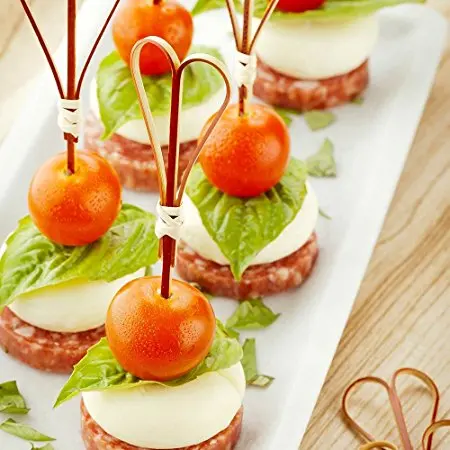 Cheap and quality Chinese factory wholesale heart-shaped barbecue sticks