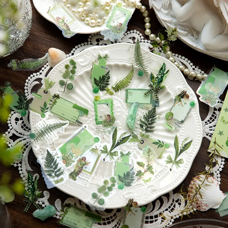 30pieces/pack Sticker Package Dream Collage Series Retro Artistic Notebook Collage Decorative Base Printed Paintings 4 Models