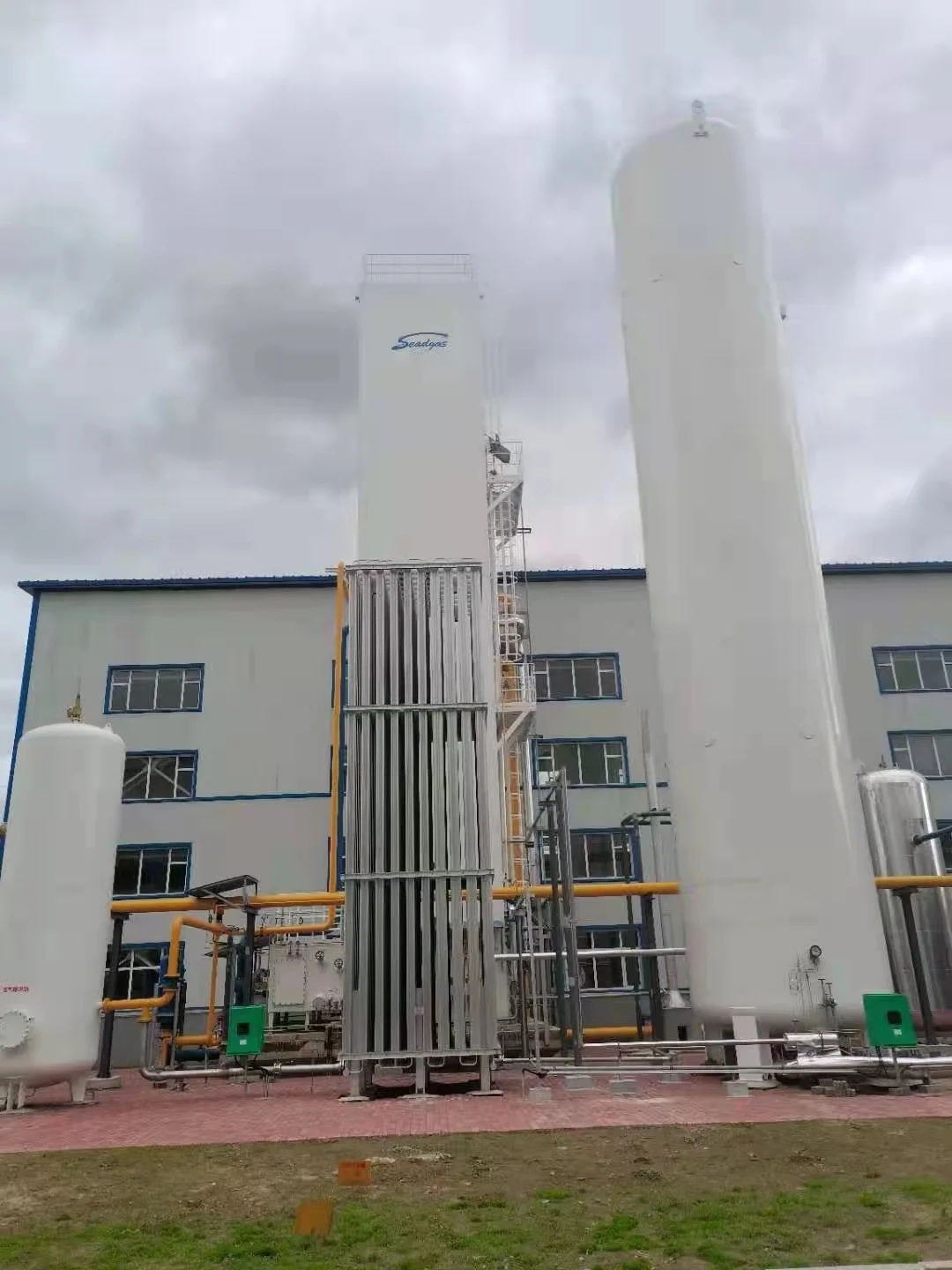 cryogenic liquid oxygen air separation plant